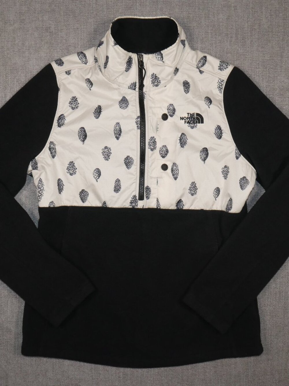 The North Face Fleece Pullover Womens Medium Black Pinecone Half Zip Jacket